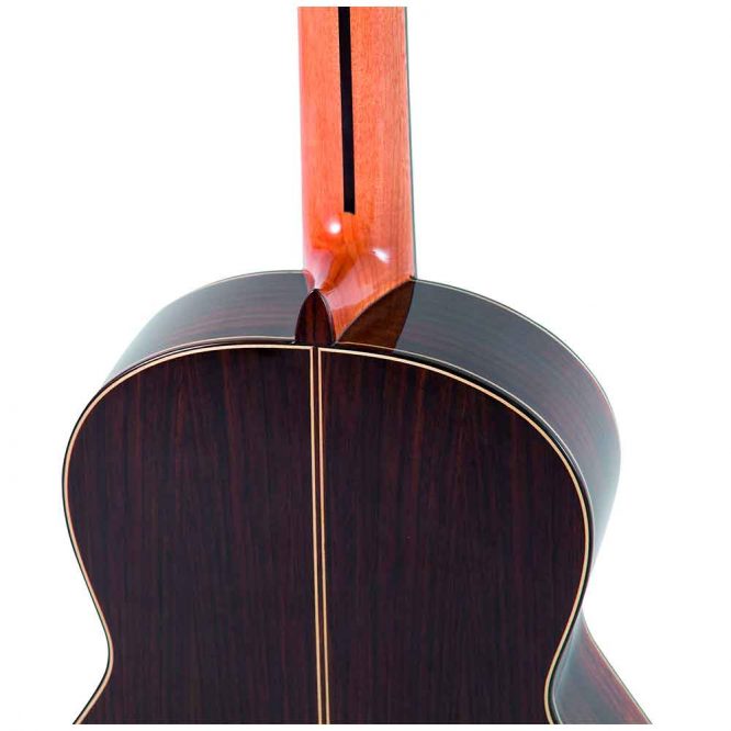 Guitarra Clásica Admira A15 Electrificada con Fishman Serie Artesanía - Imagen 3