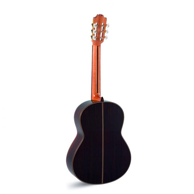 Guitarra Clásica Admira A15 Electrificada con Fishman vista trasera