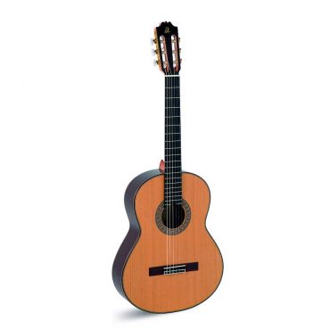 Guitarra Clásica Admira A20 Electrificada