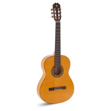 Guitarra Admira Triana Serie Flamenco