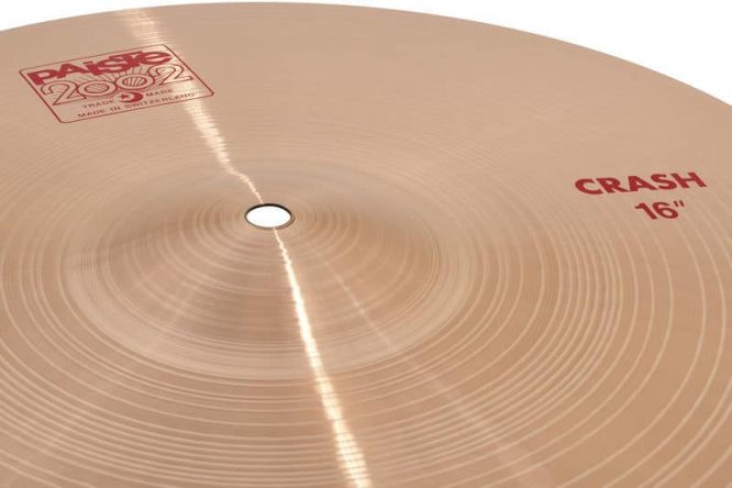 Plato Paiste 2002 Classic 16" Crash - Imagen 4