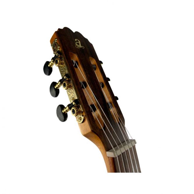 Guitarra Admira Triana Serie Flamenco Satinada Electrificada Fishman - Imagen 4