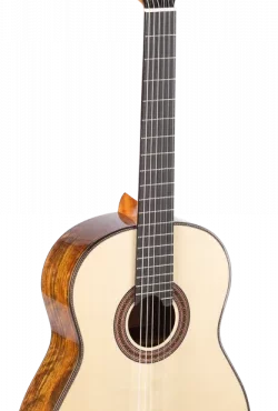 GUITARRA ADMIRA A60 SERIE ARTESANÍA