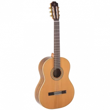 GUITARRA CLÁSICA ADMIRA A8 SERIE ARTESANÍA