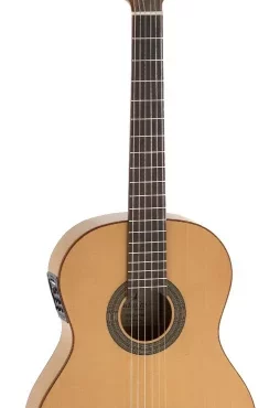 GUITARRA CLÁSICA ADMIRA MACARENA ELECTRIFICADA FISHMAN SERIE FLAMENCO