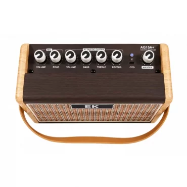 AMPLIFICADOR EK DE GUITARRA ACÚSTICA CON BATERÍA RECARGABLE AG15A+