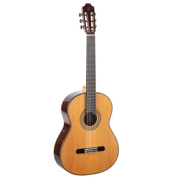 GUITARRA CLÁSICA ADMIRA ARTISTA SERIE CONSERVATORIO TAPA CEDRO FONDO PALOSANTO